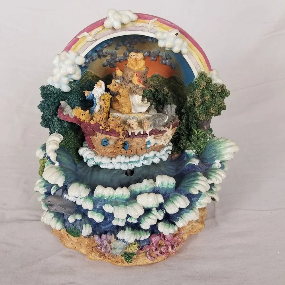 Vntg 1979 Noah's Ark Musical moving Figurine Wind Up plays somewhere out there